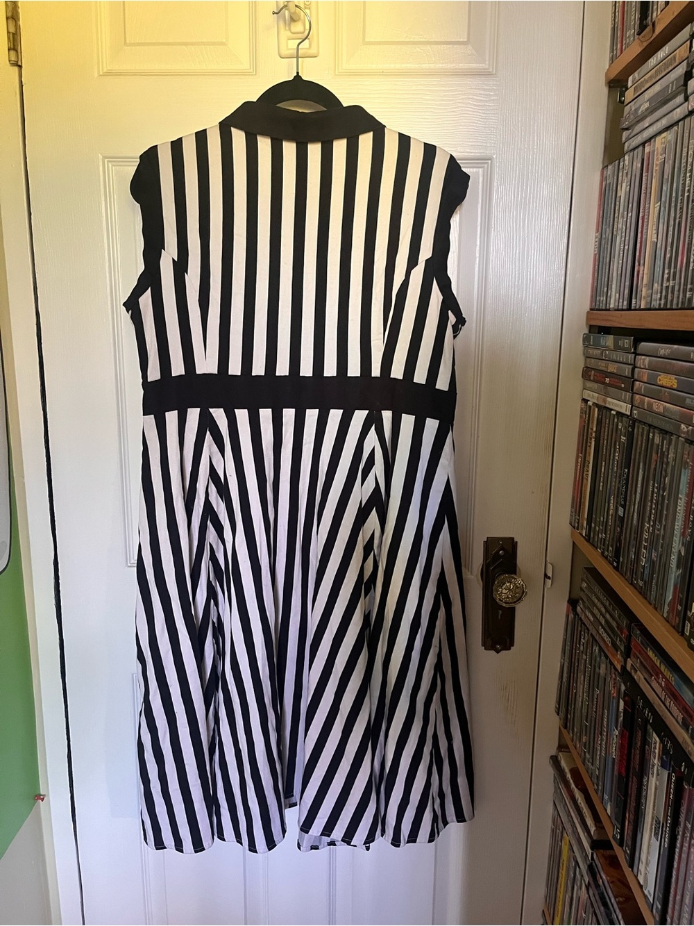 Black & White Striped Dress - Picture 4 of 4